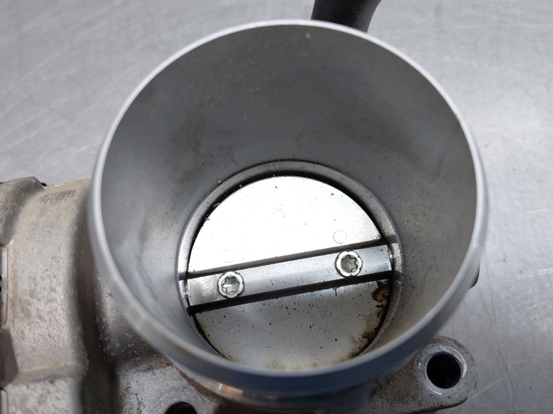 Recambio de caja mariposa para hyundai kona hybrid referencia OEM IAM 3510003HA0  