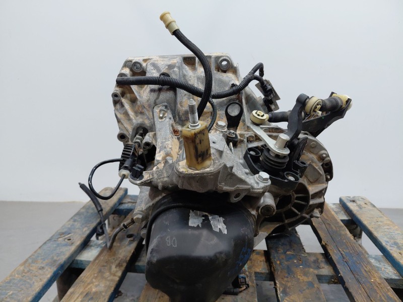 Recambio de caja cambios para renault clio iv life referencia OEM IAM   
