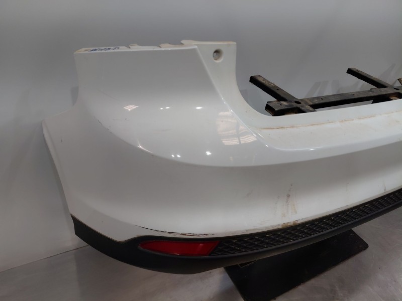 Recambio de paragolpes trasero para ford focus lim. (cb8) trend referencia OEM IAM   