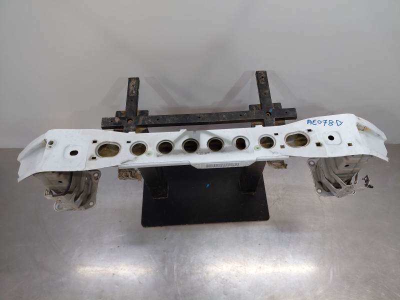 Recambio de refuerzo paragolpes delantero para ford focus lim. (cb8) trend referencia OEM IAM   