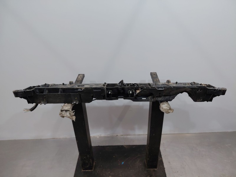 Recambio de panel frontal para renault clio iv life referencia OEM IAM   