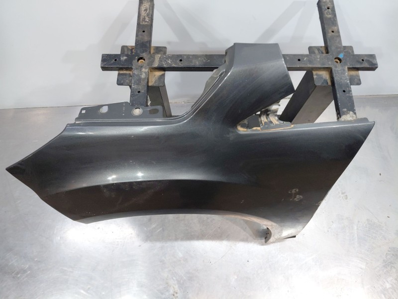 Recambio de aleta delantera izquierda para ford c-max (ceu) titanium referencia OEM IAM   