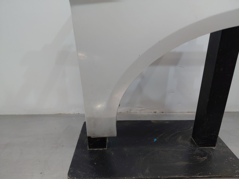 Recambio de aleta delantera derecha para ford focus lim. (cb8) trend referencia OEM IAM   