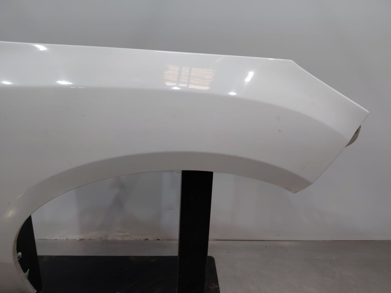 Recambio de aleta delantera derecha para ford focus lim. (cb8) trend referencia OEM IAM   