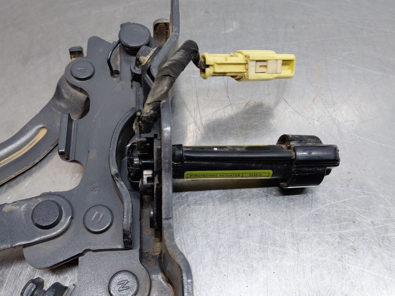 Recambio de bisagra capot para hyundai tucson (tl, tle) 1.6 gdi referencia OEM IAM   