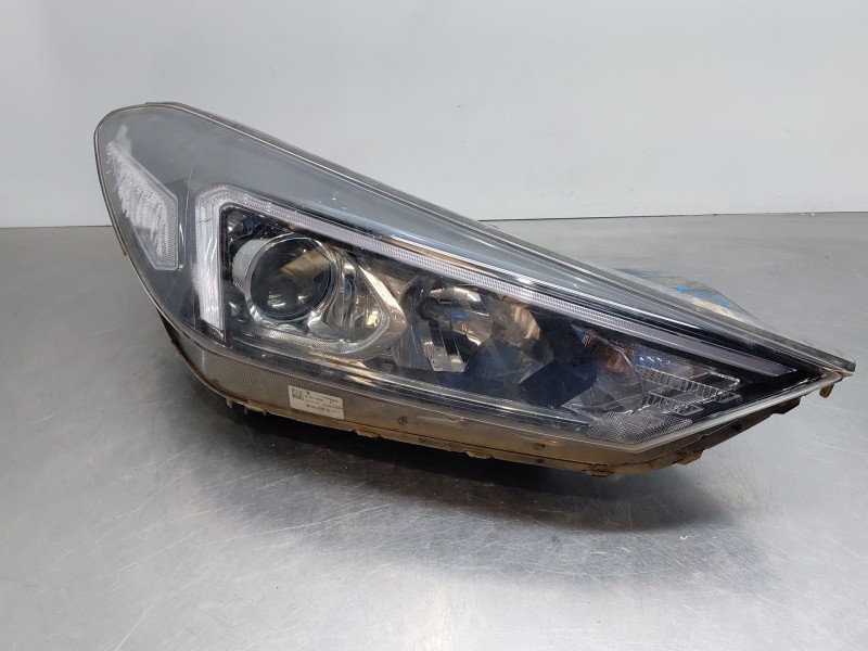 Recambio de faro derecho para hyundai tucson (tl, tle) 1.6 gdi referencia OEM IAM   