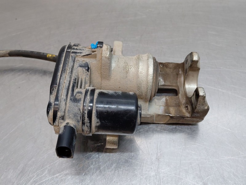 Recambio de pinza freno trasera derecha para hyundai kona hybrid referencia OEM IAM   