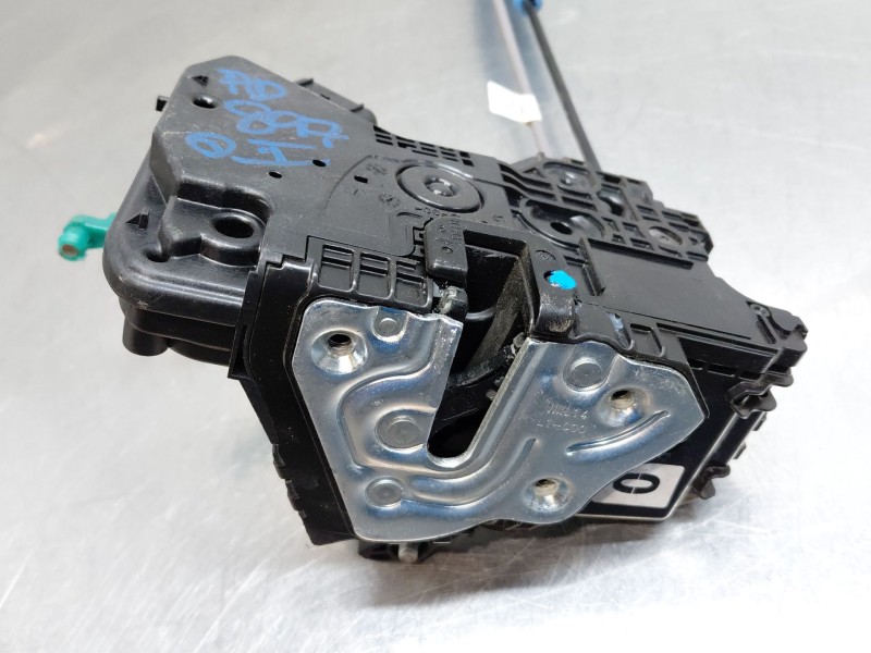 Recambio de cerradura puerta delantera izquierda para hyundai kona hybrid referencia OEM IAM 81310J9000  