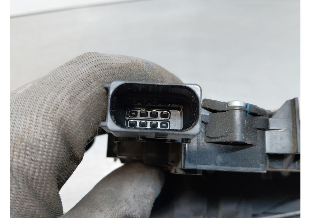 Recambio de cerradura puerta delantera derecha para citroën jumper iii furgoneta 2.2 hdi 130 referencia OEM IAM   