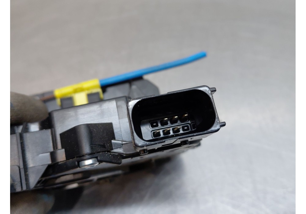 Recambio de cerradura puerta lateral derecha para citroën jumper iii furgoneta 2.2 hdi 130 referencia OEM IAM   