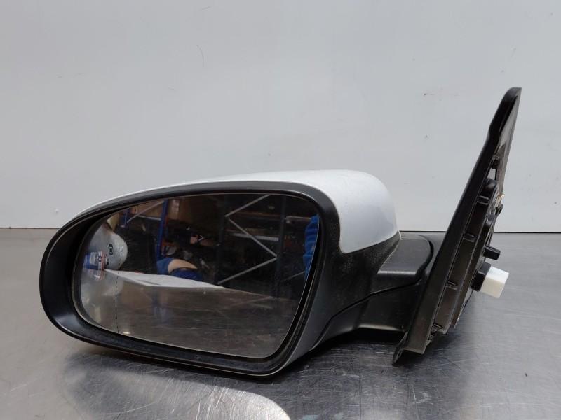Recambio de retrovisor izquierdo para hyundai kona hybrid referencia OEM IAM   