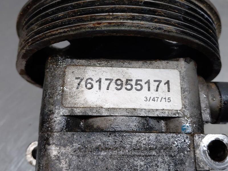 Recambio de bomba direccion para maserati quattroporte granlusso referencia OEM IAM   