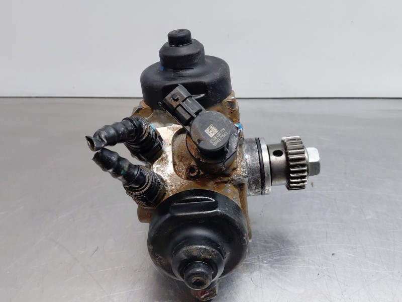 Recambio de bomba inyeccion para maserati quattroporte granlusso referencia OEM IAM   