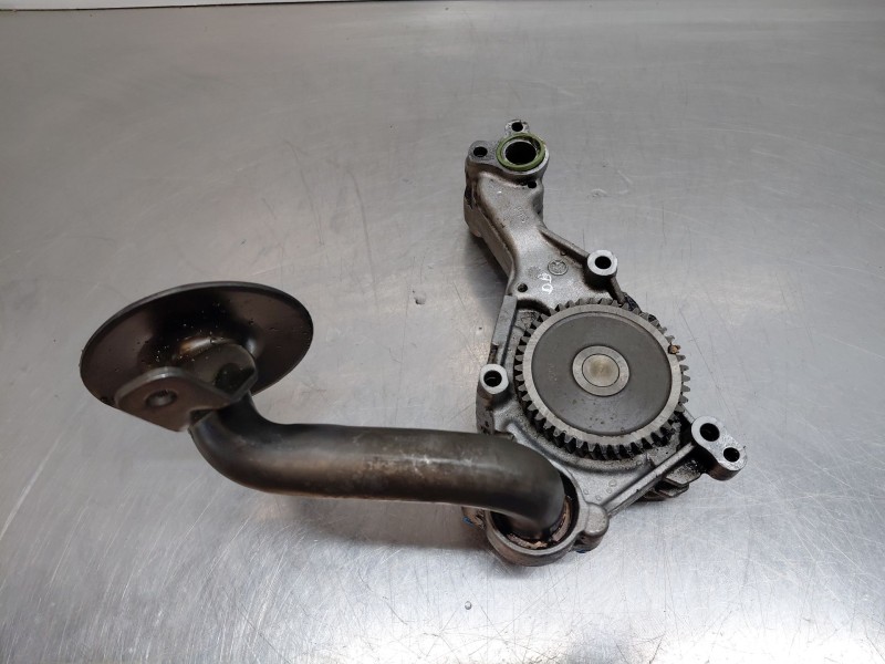 Recambio de bomba aceite para maserati quattroporte granlusso referencia OEM IAM   