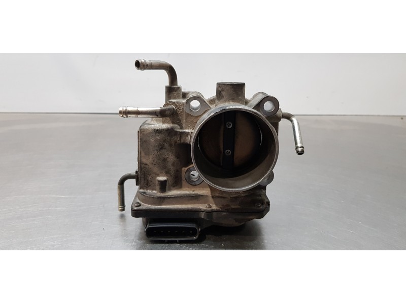 Recambio de caja mariposa para toyota rav 4 (a3) sol referencia OEM IAM 2203028070   Recambio de caja mariposa para toyota rav 4 (a3) sol referencia OEM IAM 2203028070