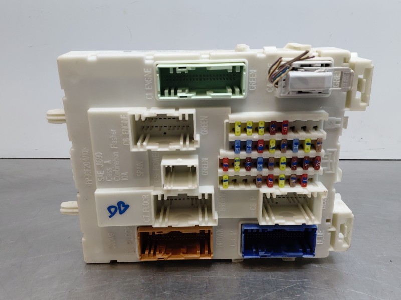 Recambio de caja reles / fusibles para ford c-max (ceu) titanium referencia OEM IAM   