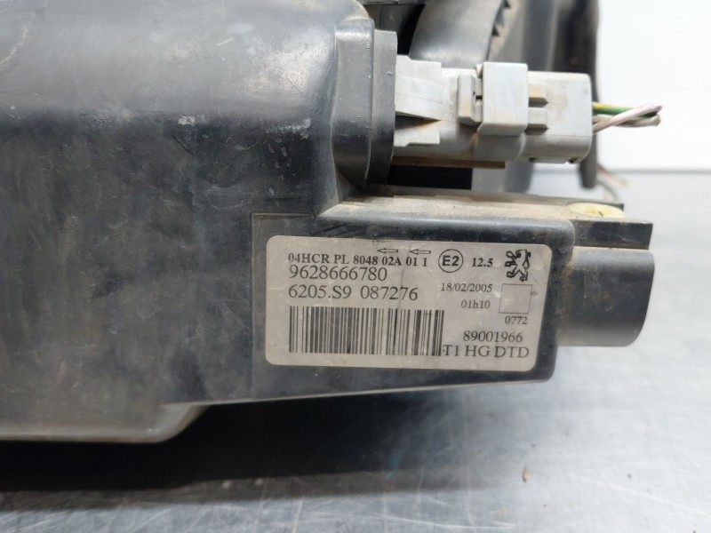 Recambio de faro derecho para peugeot 206 hatchback (2a/c) 1.6 16v referencia OEM IAM   