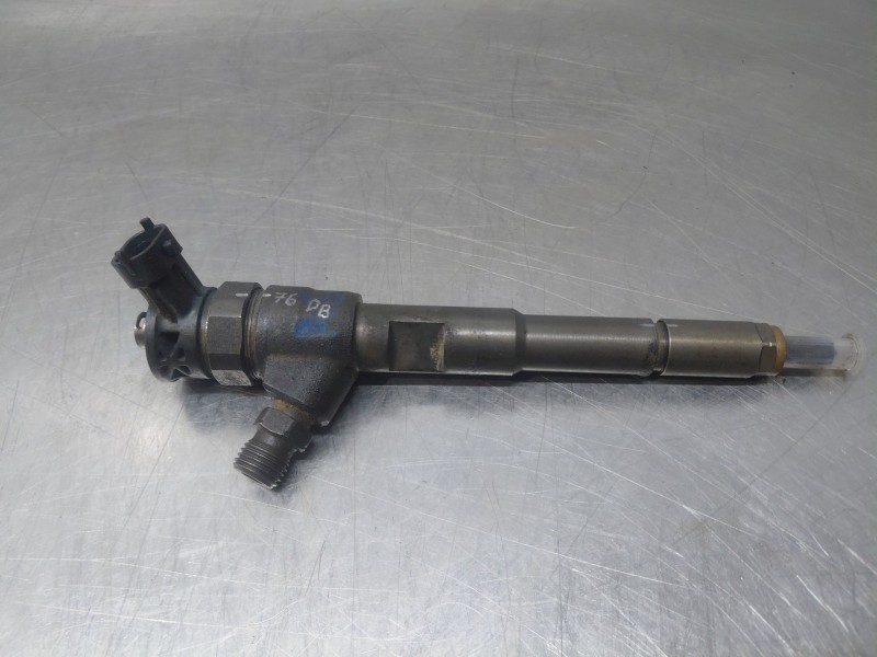 Recambio de inyector para dacia dokker express ambiance referencia OEM IAM   