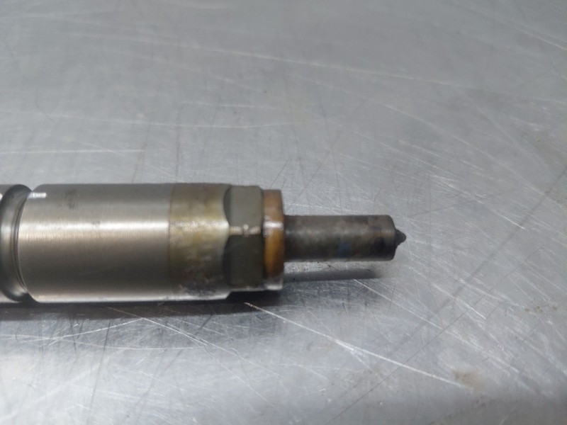 Recambio de inyector para dacia dokker express ambiance referencia OEM IAM   