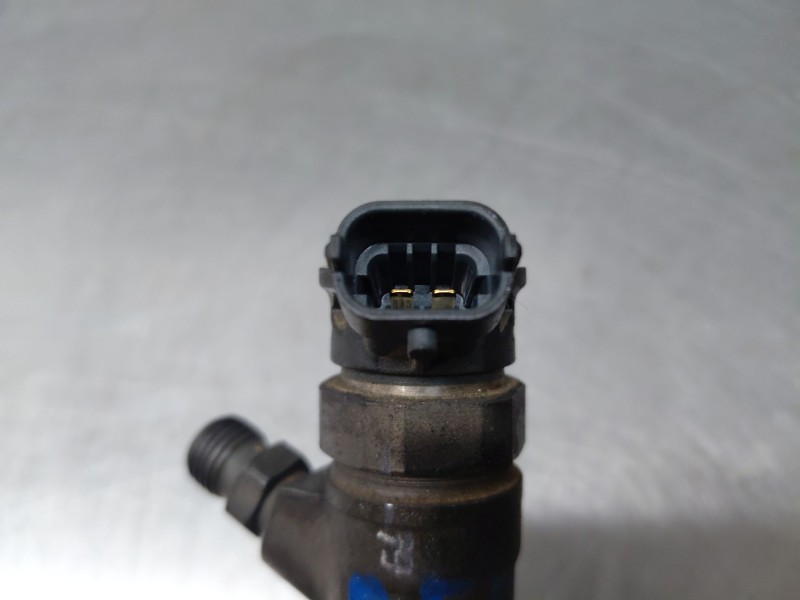 Recambio de inyector para dacia dokker express ambiance referencia OEM IAM   