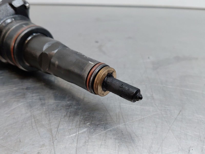 Recambio de inyector para audi a4 b5 avant (8d5) 1.9 tdi referencia OEM IAM   