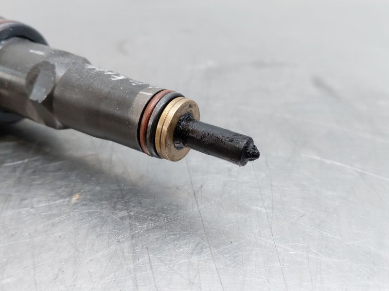 Recambio de inyector para audi a4 b5 avant (8d5) 1.9 tdi referencia OEM IAM   