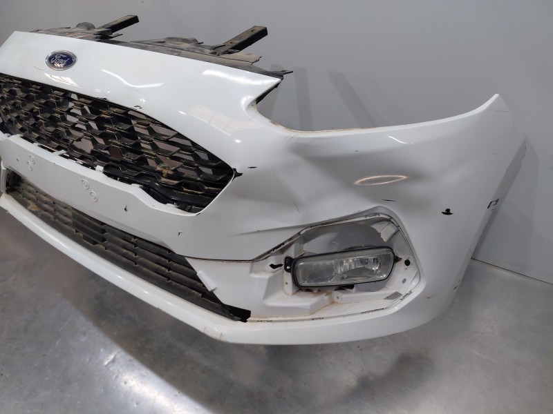 Recambio de paragolpes delantero para ford fiesta (ce1) essence referencia OEM IAM   