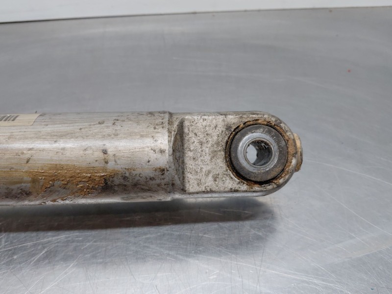 Recambio de amortiguador delantero izquierdo para maserati quattroporte granlusso referencia OEM IAM   