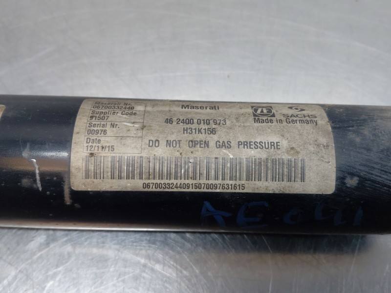 Recambio de amortiguador trasero derecho para maserati quattroporte granlusso referencia OEM IAM   