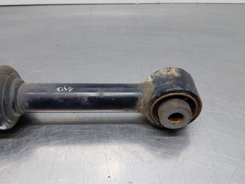 Recambio de amortiguador trasero derecho para maserati quattroporte granlusso referencia OEM IAM   