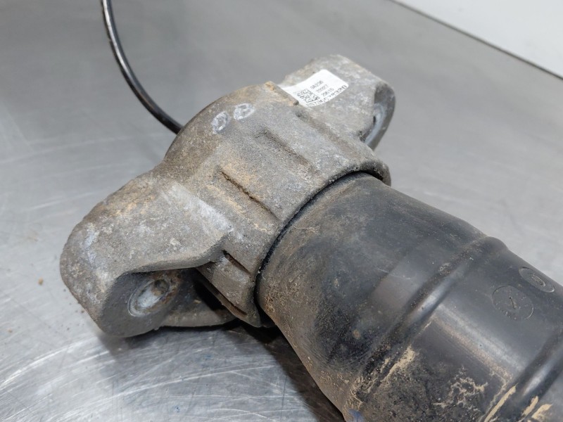 Recambio de amortiguador trasero izquierdo para maserati quattroporte granlusso referencia OEM IAM   