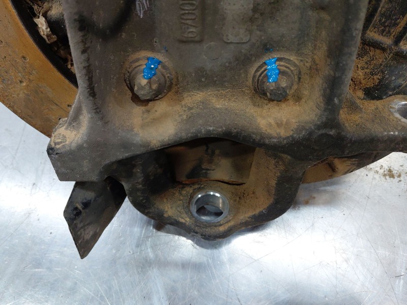 Recambio de mangueta delantera derecha para maserati quattroporte granlusso referencia OEM IAM   