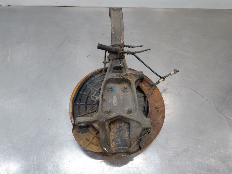 Recambio de mangueta delantera izquierda para maserati quattroporte granlusso referencia OEM IAM   