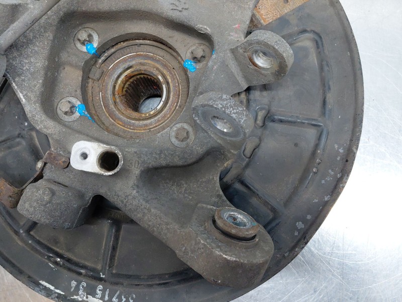 Recambio de mangueta trasera derecha para maserati quattroporte granlusso referencia OEM IAM   