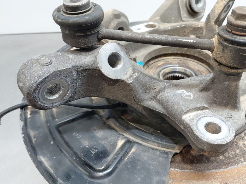 Recambio de mangueta trasera izquierda para maserati quattroporte granlusso referencia OEM IAM   