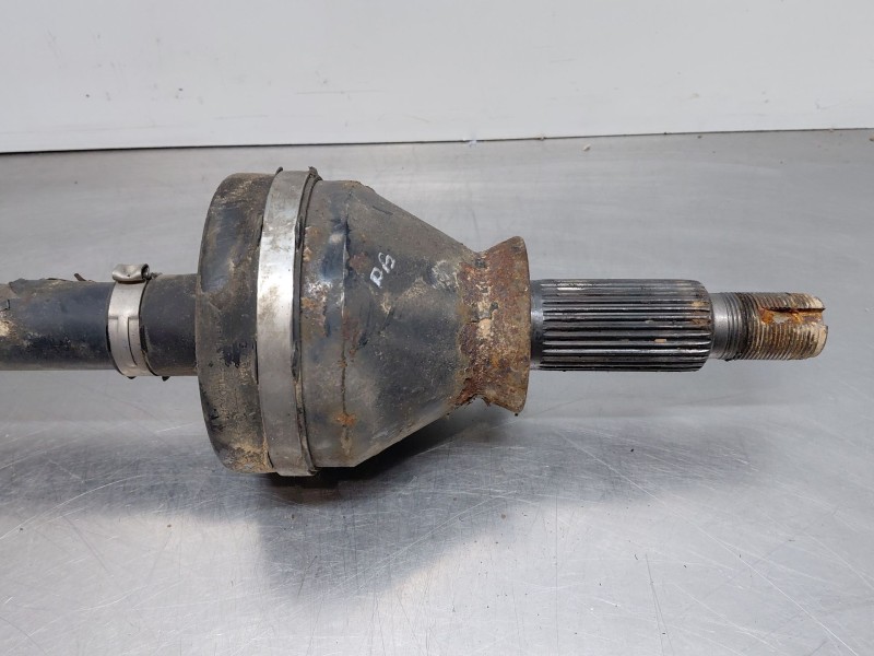 Recambio de transmision trasera izquierda para maserati quattroporte granlusso referencia OEM IAM   