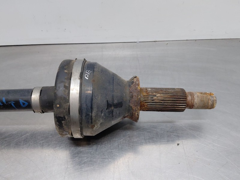 Recambio de transmision trasera derecha para maserati quattroporte granlusso referencia OEM IAM   