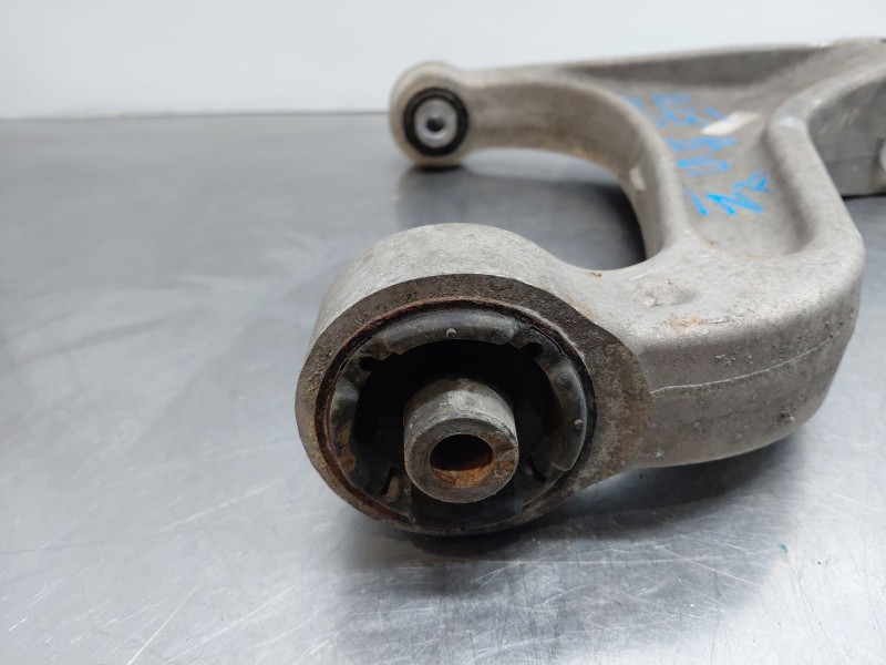 Recambio de brazo suspension inferior delantero derecho para maserati quattroporte granlusso referencia OEM IAM   