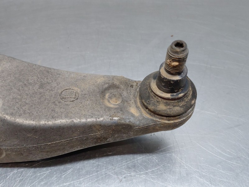 Recambio de brazo suspension inferior delantero izquierdo para maserati quattroporte granlusso referencia OEM IAM   