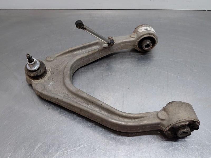 Recambio de brazo suspension superior delantero derecho para maserati quattroporte granlusso referencia OEM IAM   