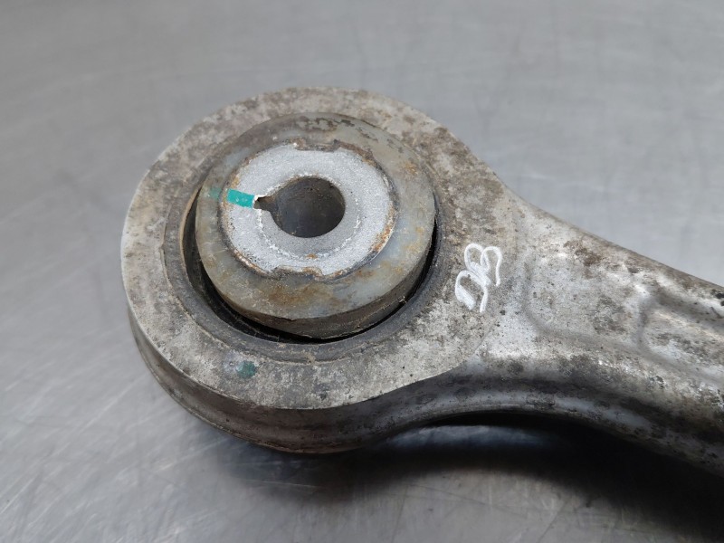 Recambio de brazo suspension superior trasero izquierdo para maserati quattroporte granlusso referencia OEM IAM   