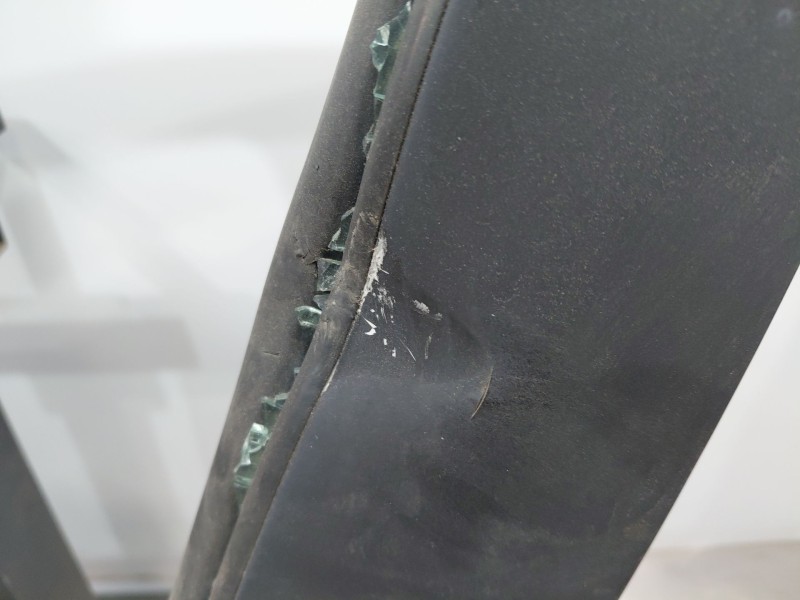 Recambio de puerta delantera izquierda para renault clio iv life referencia OEM IAM 801017896R  