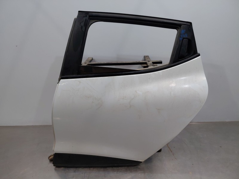 Recambio de puerta trasera izquierda para renault clio iv life referencia OEM IAM 822170449R  