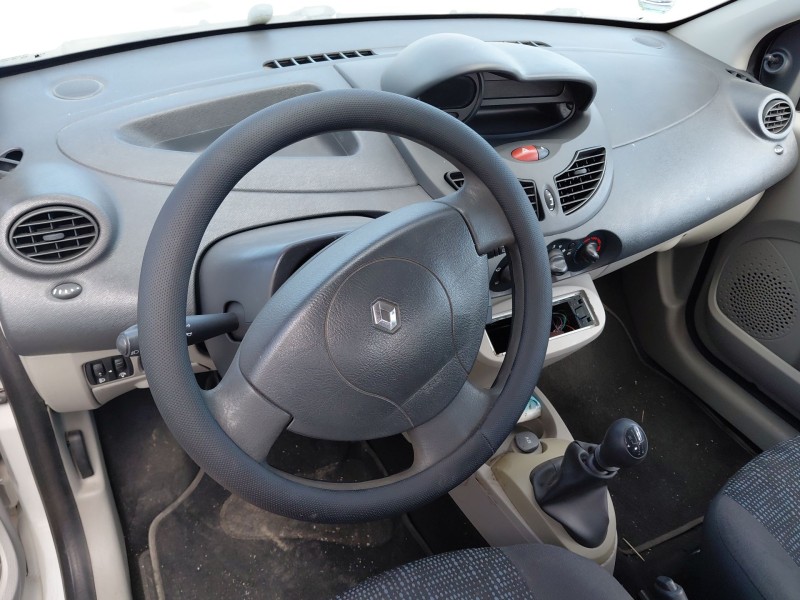 renault twingo ii (cn0_) del año 2010