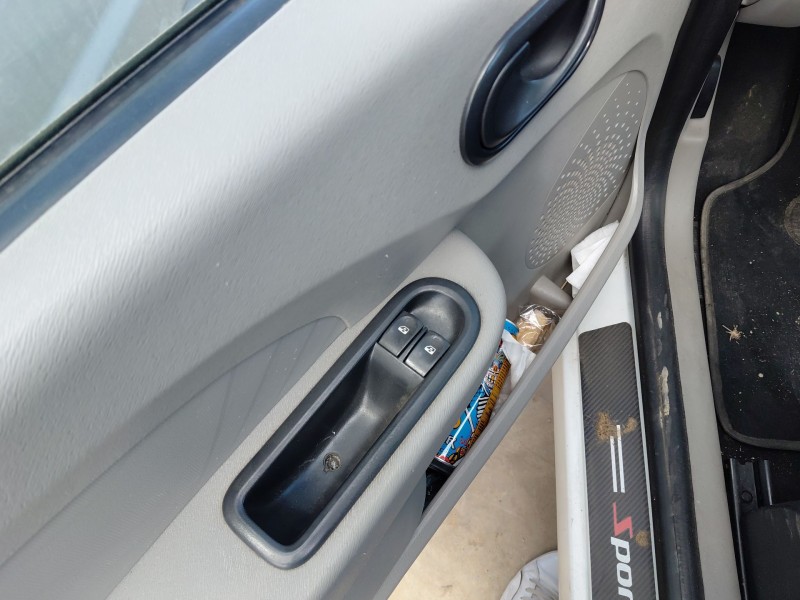 renault twingo ii (cn0_) del año 2010