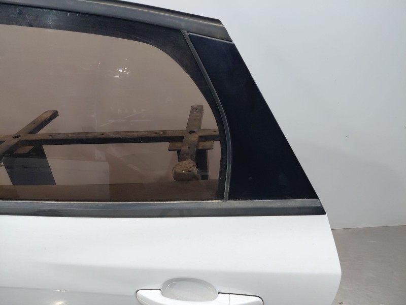 Recambio de puerta trasera izquierda para ford focus lim. (cb8) trend referencia OEM IAM 2172760  