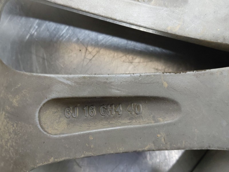 Recambio de llanta para dacia lodgy ambiance referencia OEM IAM   