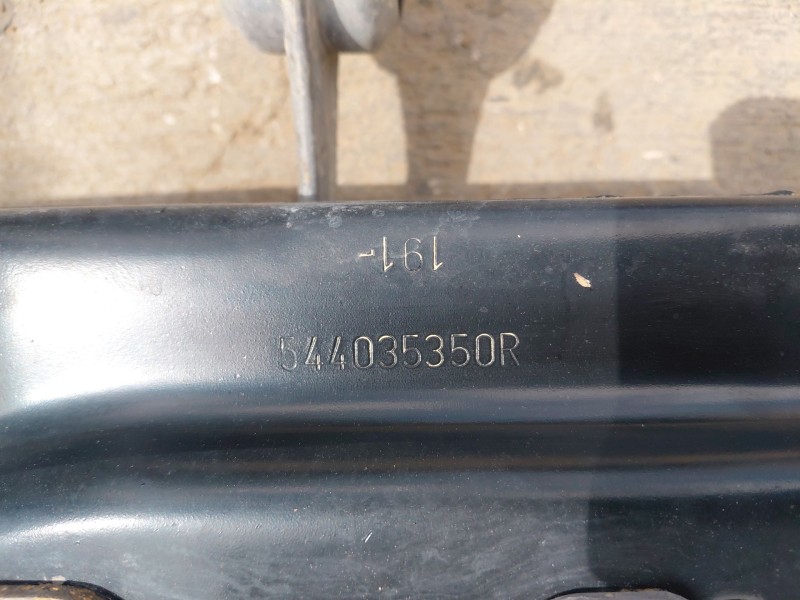 Recambio de puente delantero para dacia lodgy ambiance referencia OEM IAM 544010575R 544035350R 