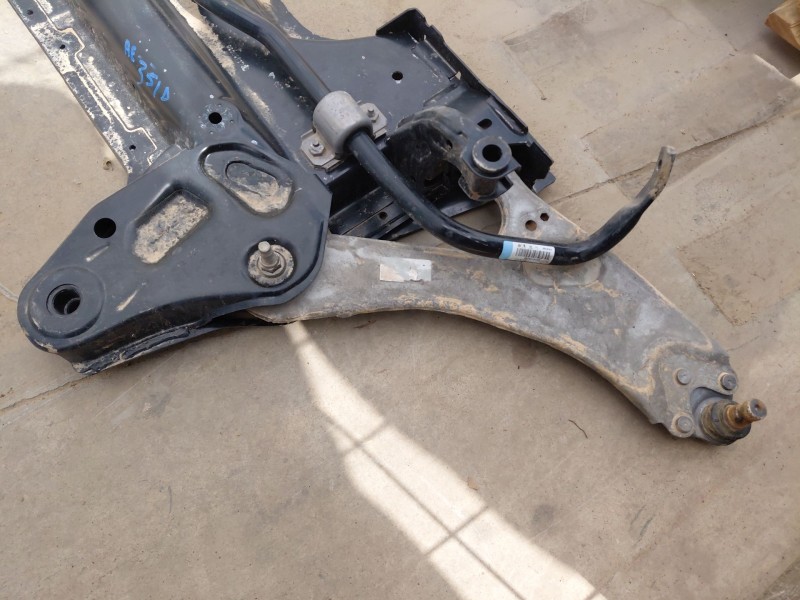 Recambio de puente delantero para opel mokka edition referencia OEM IAM 94531937  