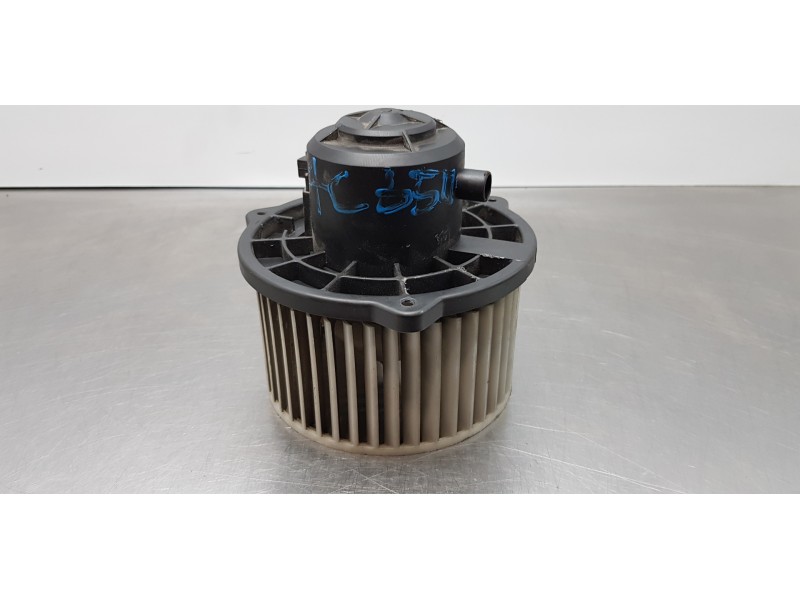 Recambio de motor calefaccion para hyundai h 1 h 1 furg.caja cerr.c. puerta referencia OEM IAM 970614A110 970634A000 